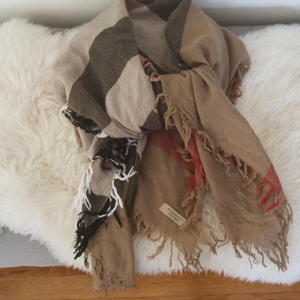 Burberry Check Merino Wool Scarf
